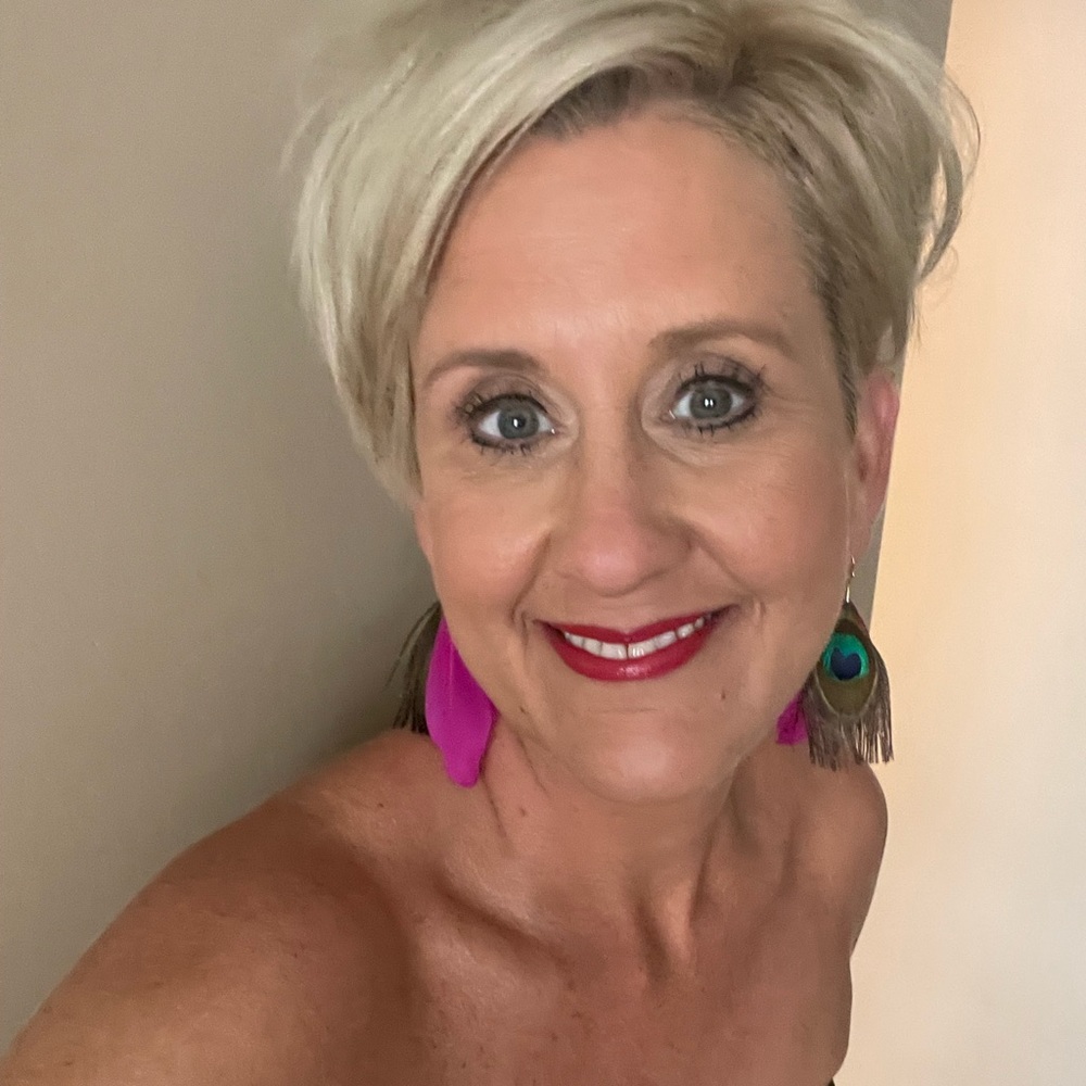 Meet your Posher, Chanda